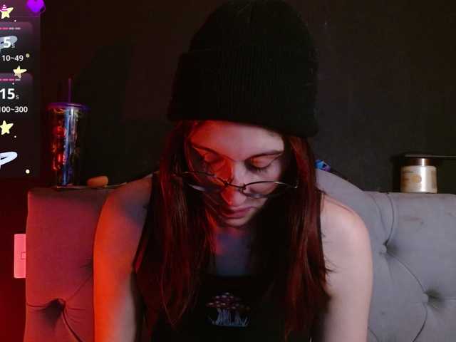 Red-moonn's BongaCams show and profile