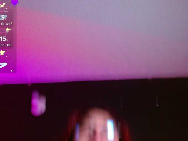 Red-moonn's BongaCams show and profile