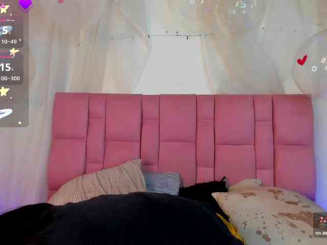 Red-moonn webcam