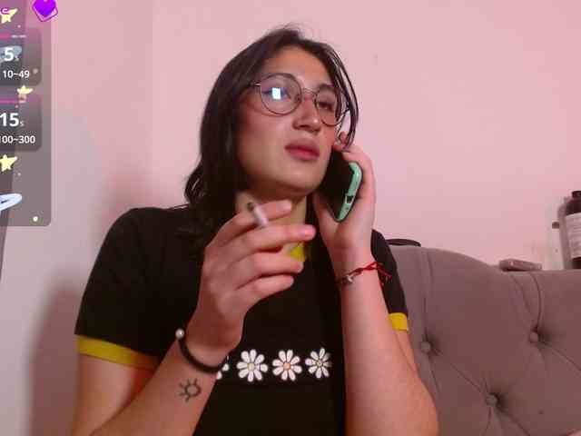 Red-moonn webcam