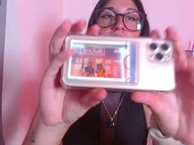Red-moonn webcam
