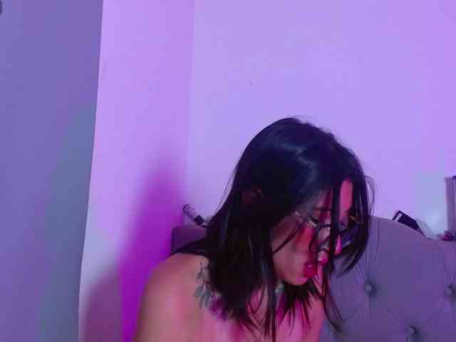 Red-moonn webcam