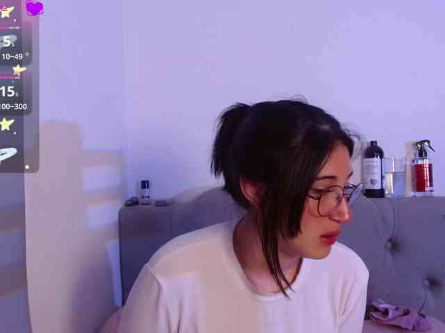 Red-moonn webcam