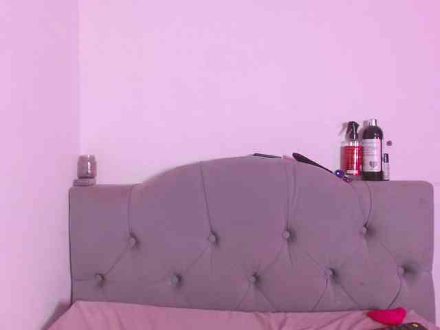 Red-moonn webcam