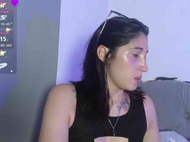 Red-moonn webcam