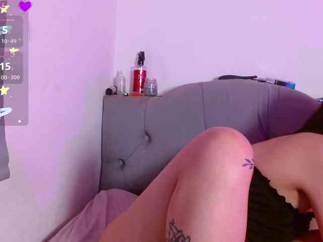 Red-moonn webcam