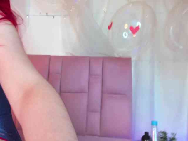 Red-moonn webcam