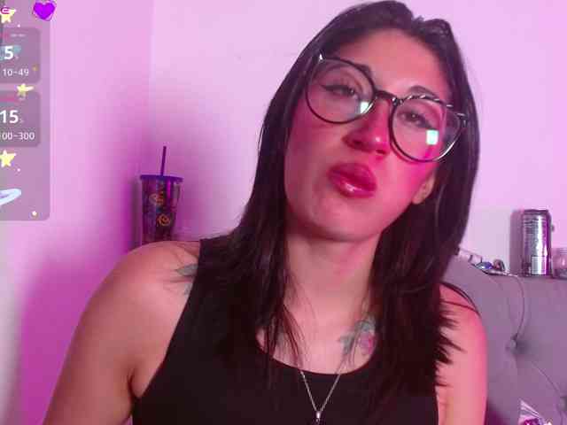 Red-moonn webcam