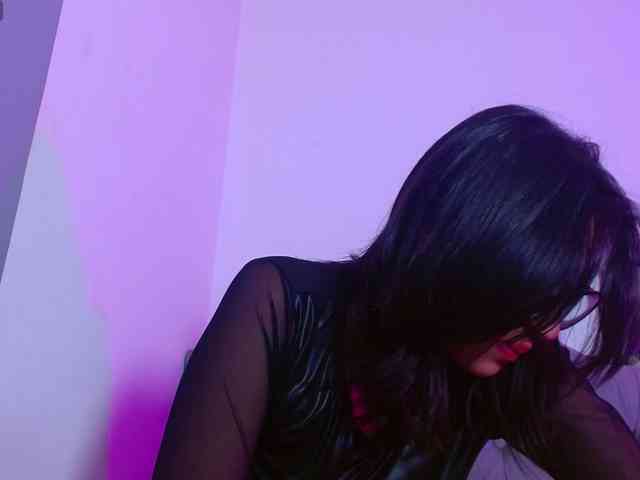 Red-moonn webcam