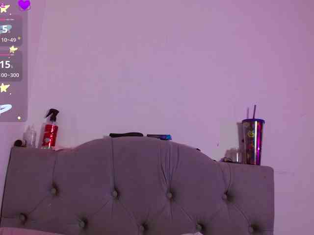Red-moonn webcam