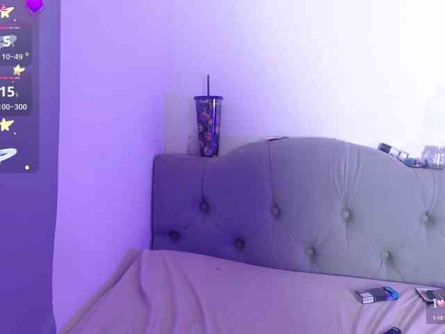 Red-moonn webcam