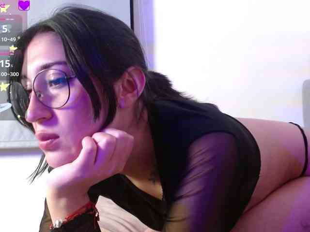 Red-moonn webcam