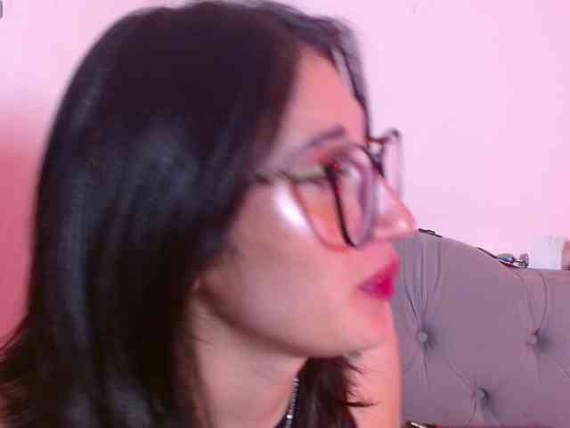 Red-moonn bongacams