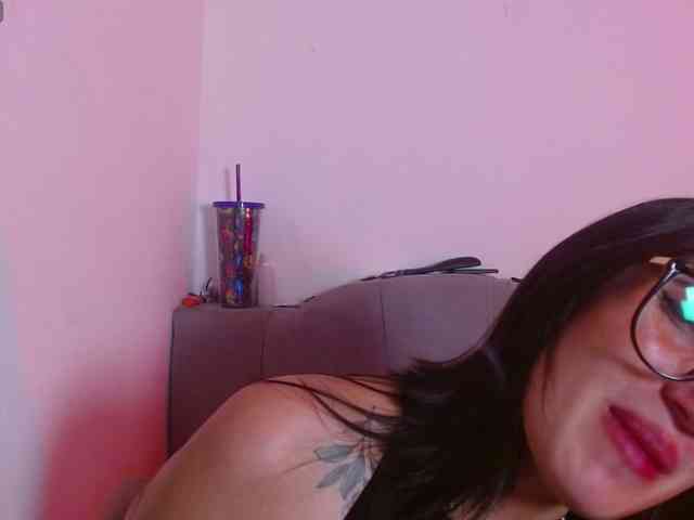 Red-moonn webcam