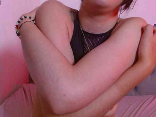 Red-moonn webcam