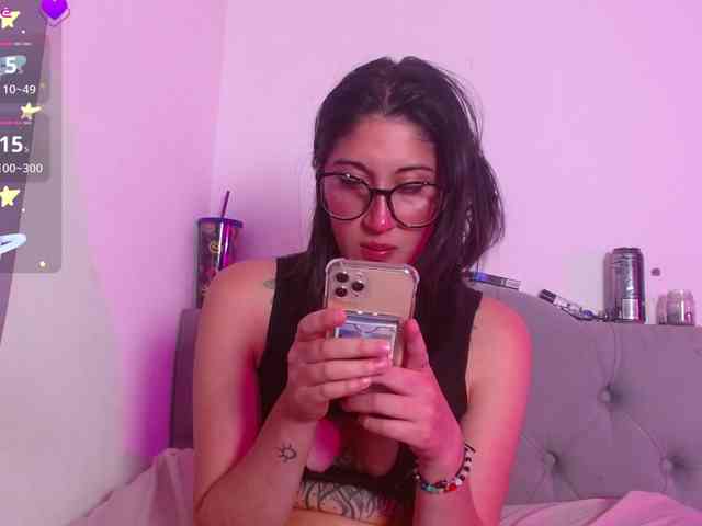 Red-moonn webcam
