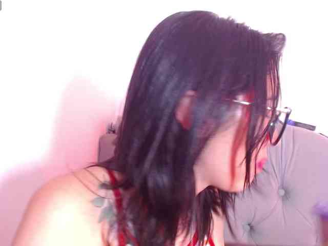 Red-moonn webcam