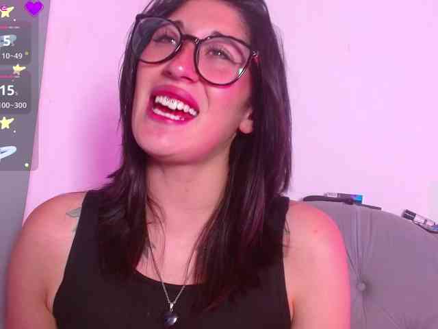 Red-moonn webcam
