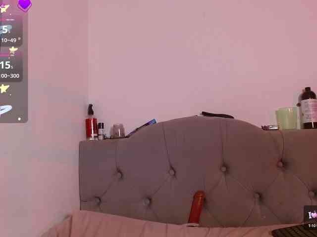 Red-moonn webcam