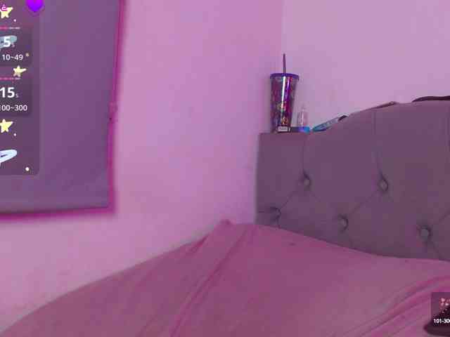 Red-moonn webcam