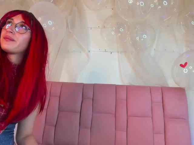 Red-moonn webcam