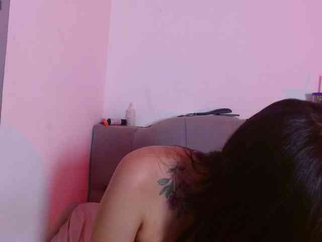 Red-moonn webcam