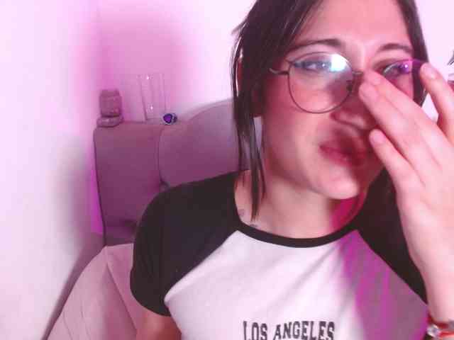 Red-moonn webcam