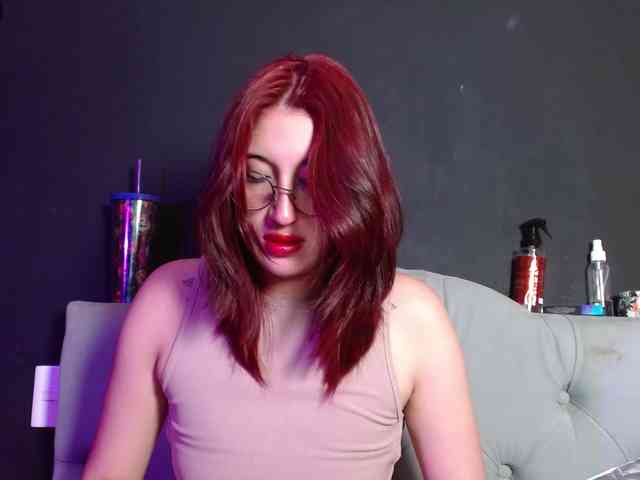 Red-moonn webcam