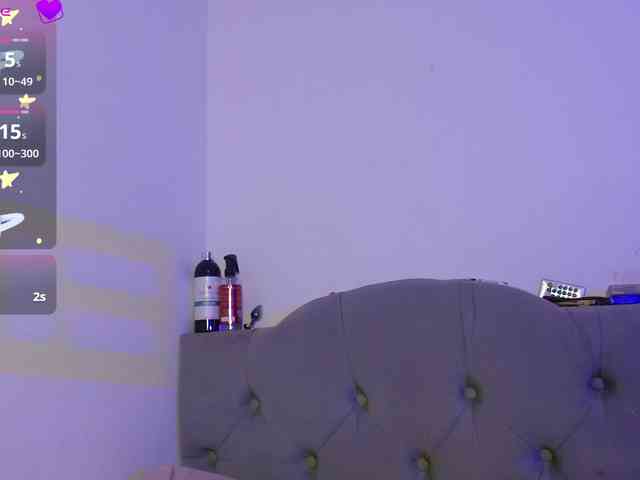 Red-moonn webcam