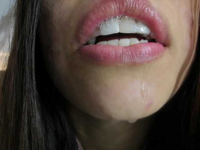 hannahill69's BongaCams show and profile