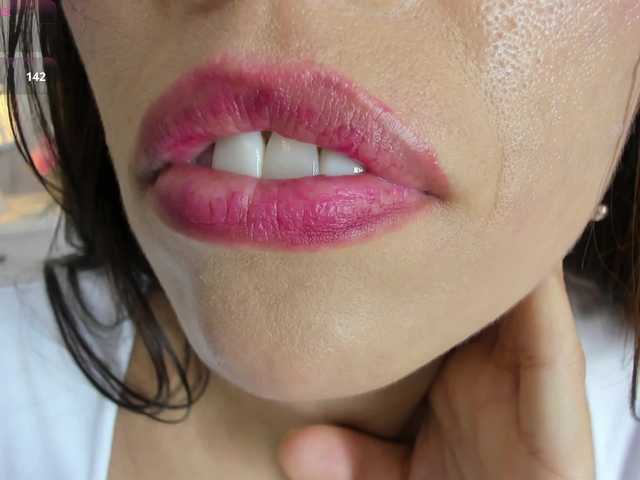 hannahill69's BongaCams show and profile