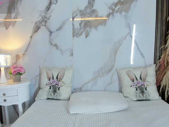 hannahill69's BongaCams show and profile