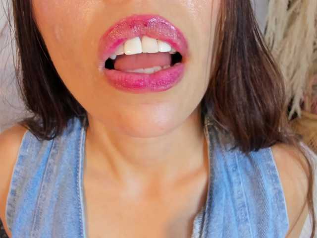 hannahill69's BongaCams show and profile