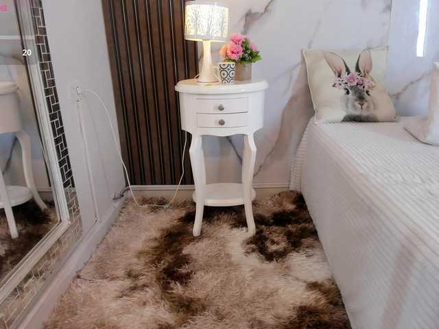 hannahill69's BongaCams show and profile