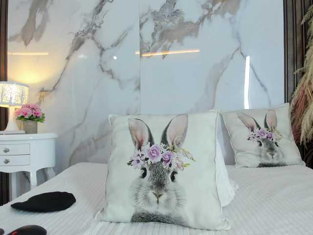 hannahill69's BongaCams show and profile