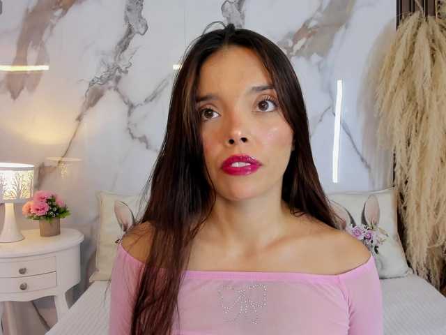 hannahill69's BongaCams show and profile