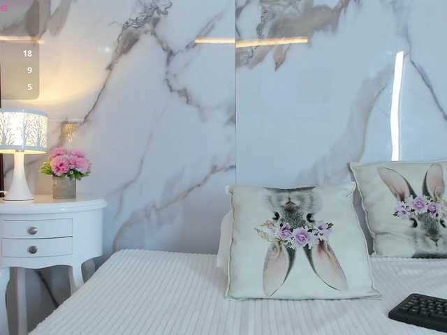 hannahill69's BongaCams show and profile