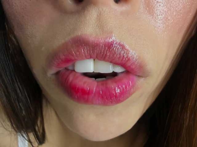 hannahill69's BongaCams show and profile