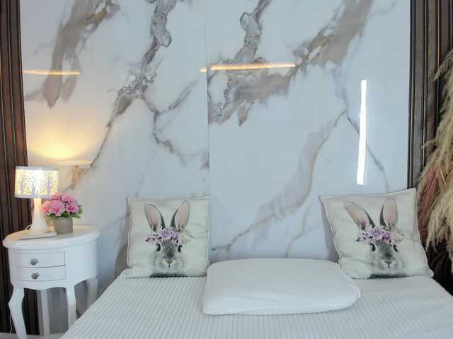 hannahill69's BongaCams show and profile