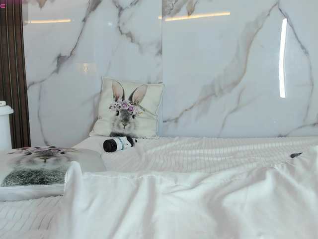 hannahill69's BongaCams show and profile