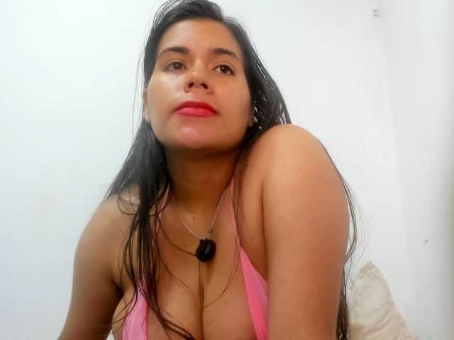  roxanahills chat room