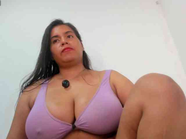 roxanahills_ webcam