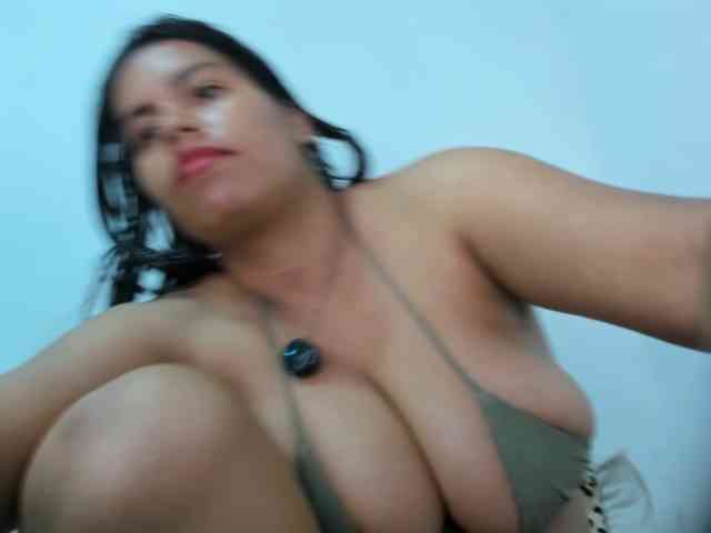 roxanahills_ webcam
