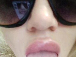 Milka_Milf Porn Show