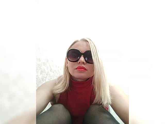 Milka_Milf webcam