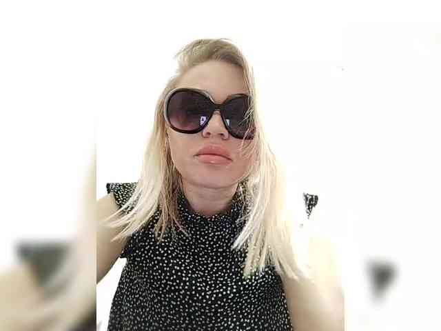 Milka_Milf webcam