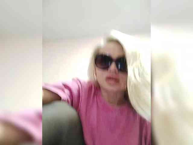 Milka_Milf webcam