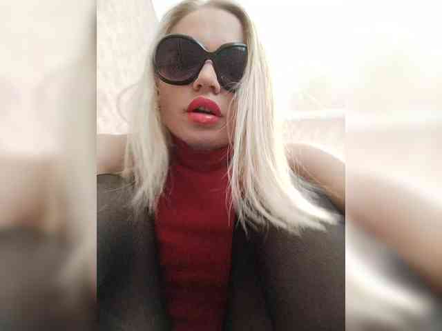Milka_Milf webcam