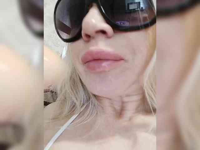 Milka_Milf webcam