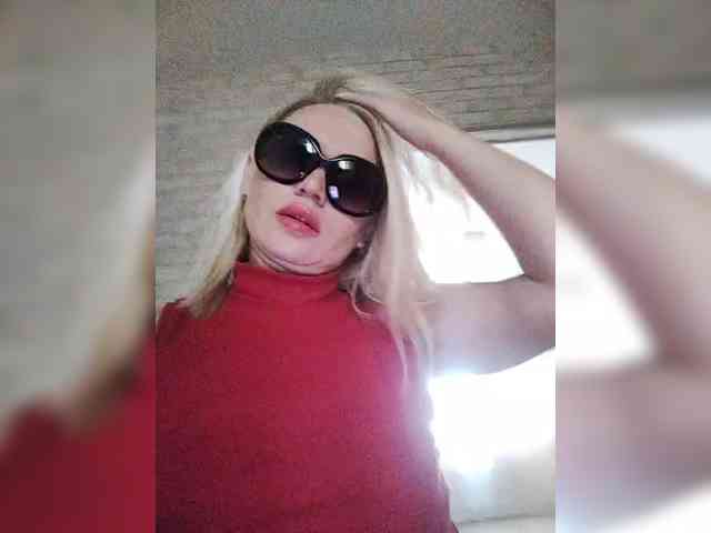 Milka_Milf webcam